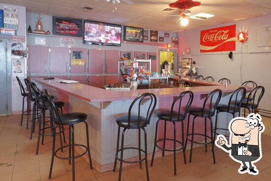 Bar Chez Yvon, Laval - Restaurant menu, prices and reviews