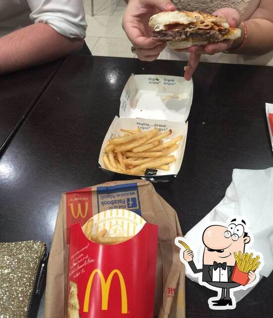 Menu at McDonald's fast food, Perth, Premises 2