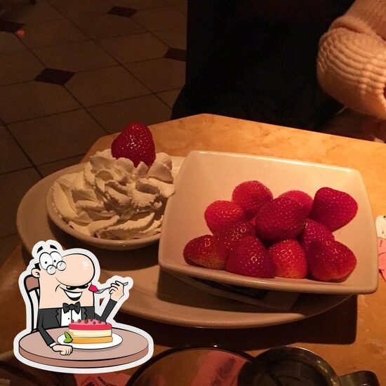 The Cheesecake Factory in Lake Grove Restaurant menu and reviews
