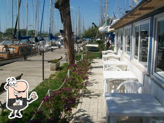 Ristorante Blue Dolphin, Fiumicino, Via Monte Cadria - Restaurant Reviews