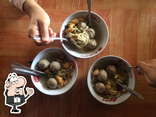 Menu At Bakso Tenis Kinasih Restaurant Mertoyudan