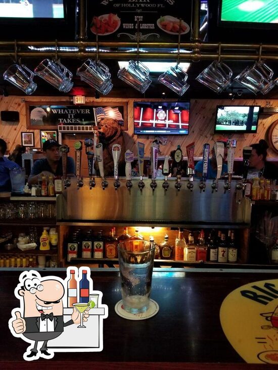 Menu at Rickey's Restaurant & Sports Bar, Hollywood