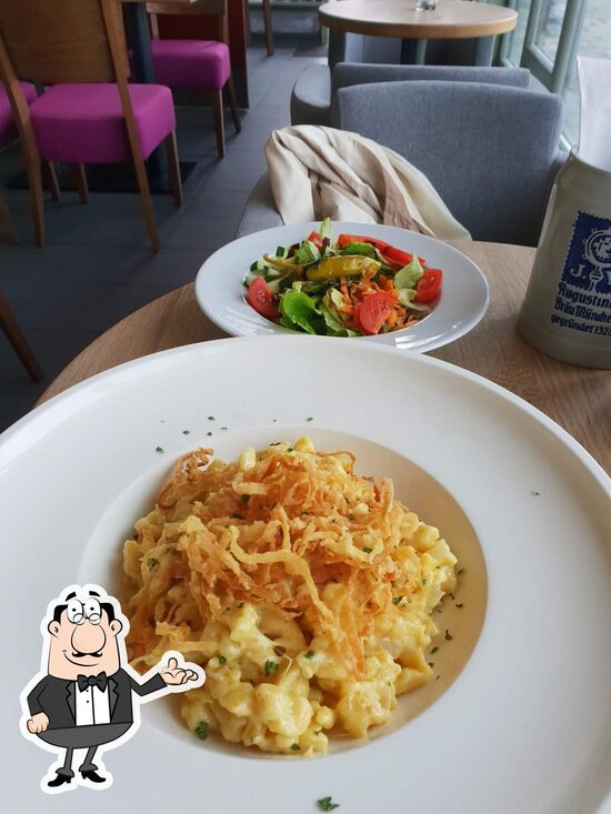 Gleiswirtschaft im Giesinger Kulturzentrum restaurant, Munich