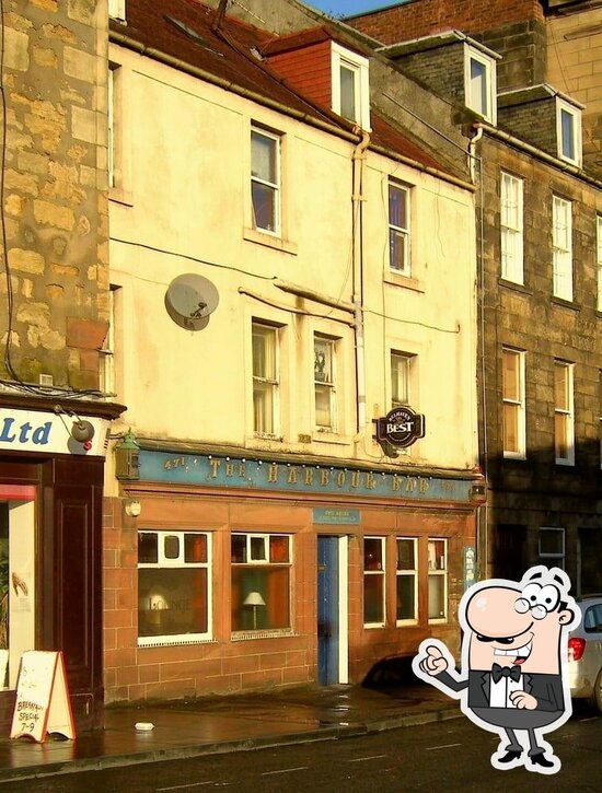 Menu at Harbour Bar, Kirkcaldy, 473 High St