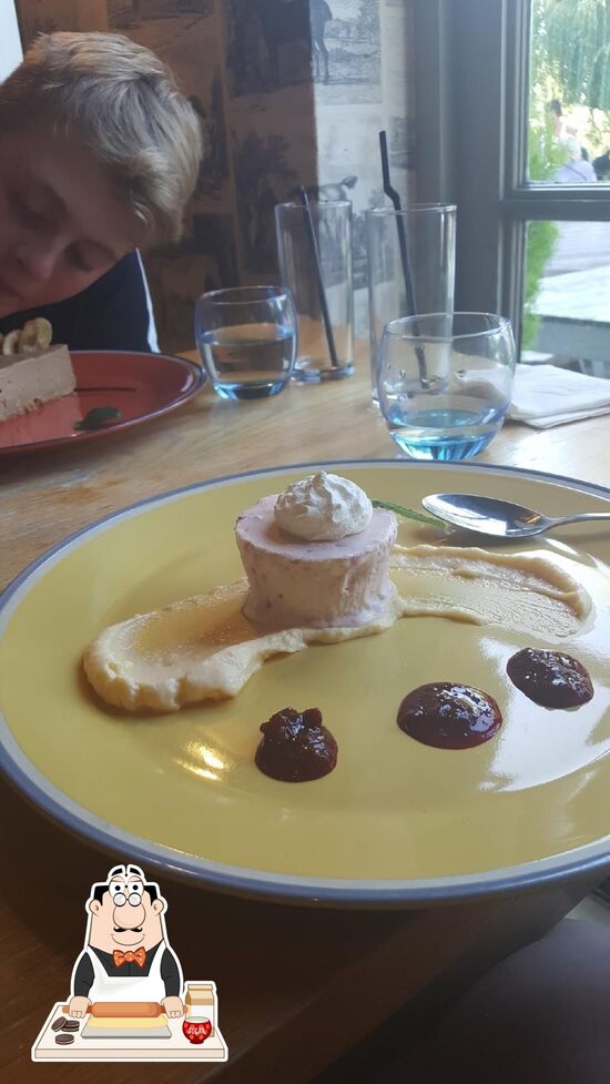 White Horse, 1 White Horse Ln in Welwyn Restaurant menu and reviews