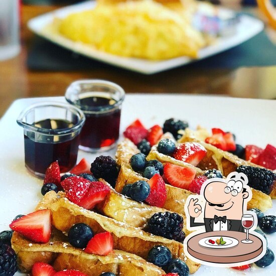 Bear Claw Cafe in Copemish Restaurant menu and reviews