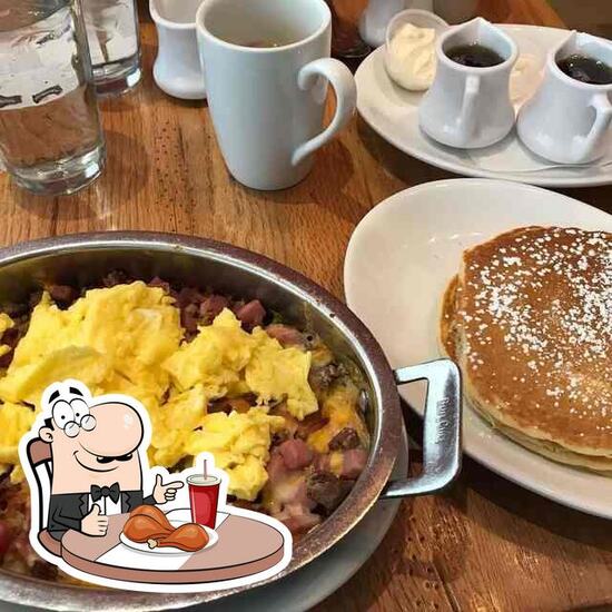 Wildberry Pancakes & Cafe, 130 E Randolph St in Chicago Restaurant