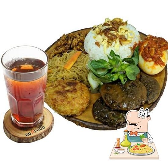 Nasi Ulam Betawi Delima dan Nasi Uduk, Nasi Kuning, Lontong Sayur ...