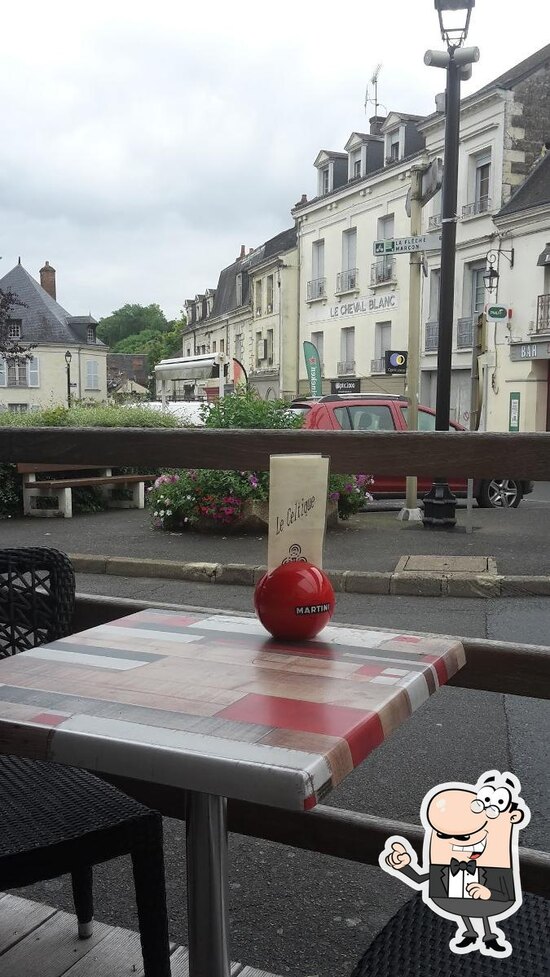 Menu At Le Celtique Pub & Bar, La Chartre-sur-le-Loir, 6 Pl. De La ...