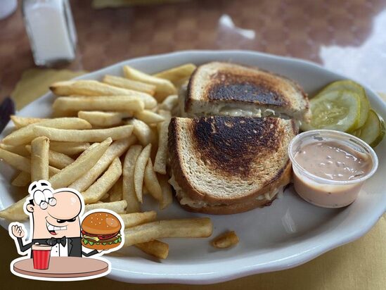 Phil's in Wading River - Restaurant reviews