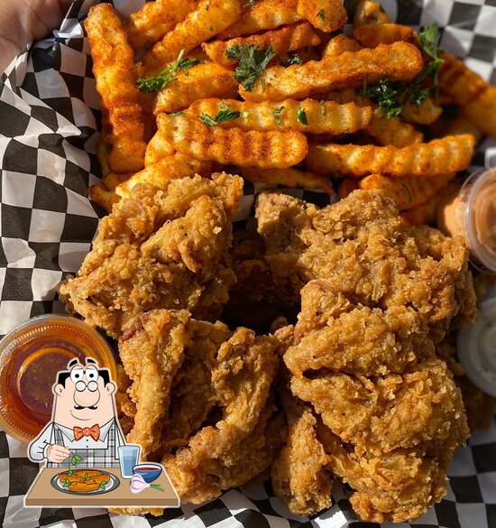 CENTRIC EATS THEE VEGAN WINGZ STOP & SOUL FOOD, Los Angeles ...