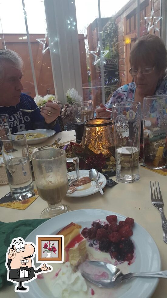 The Gate Hotel in Langwith Restaurant menu and reviews