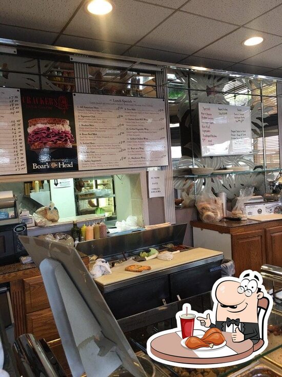 Menu at Crackers restaurant, Garden City