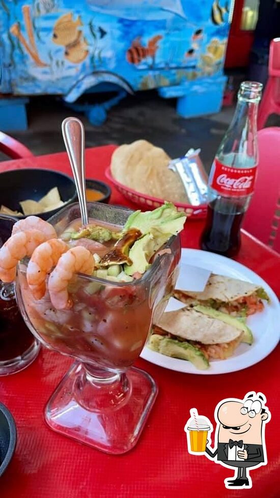 Menu at Mariscos Delfin restaurant, Tijuana