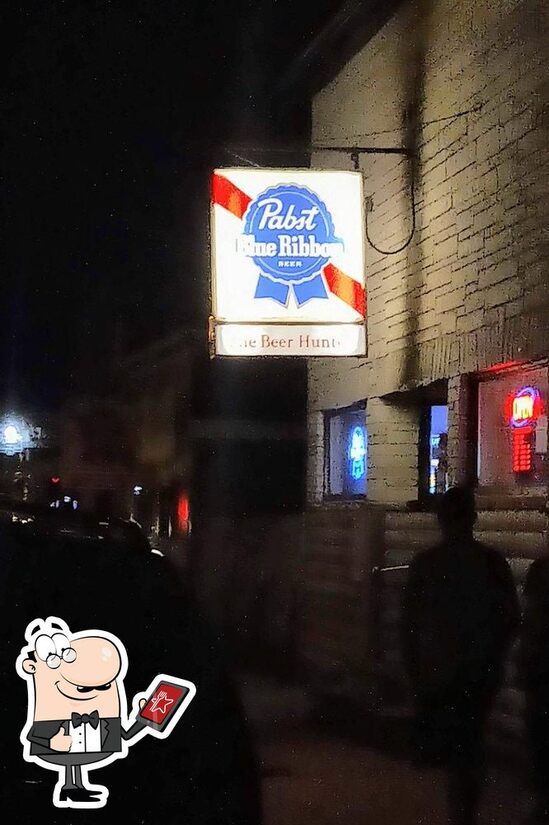 Beer Hunter in Hustler Restaurant reviews