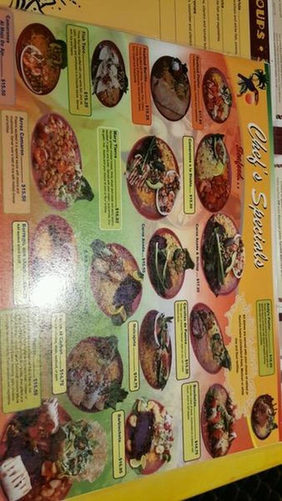 Menu at Dos Margaritas restaurant, AllynGrapeview