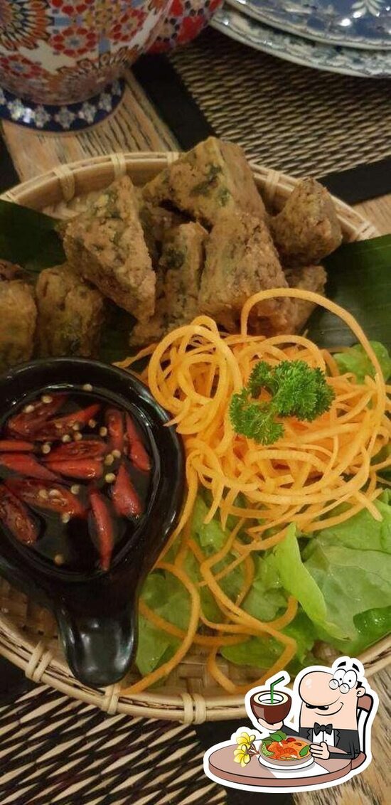 Menu at Thai Naramit restaurant, Hendra